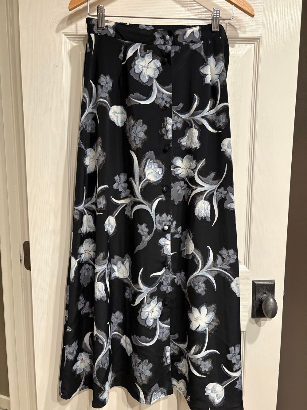 K. T. MCKENZIE Vintage 90s Dark Floral Maxi Skirt Size 10 Whimsigoth Witchy